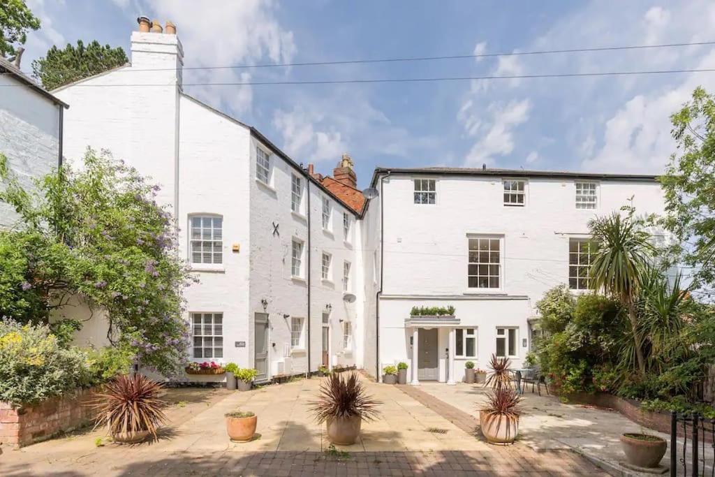Fabulous Malvern Townhouse 그레이트말번 외부 사진