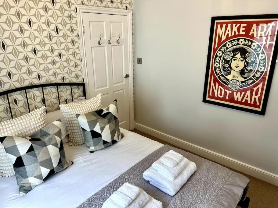 Fabulous Malvern Townhouse 그레이트말번 외부 사진