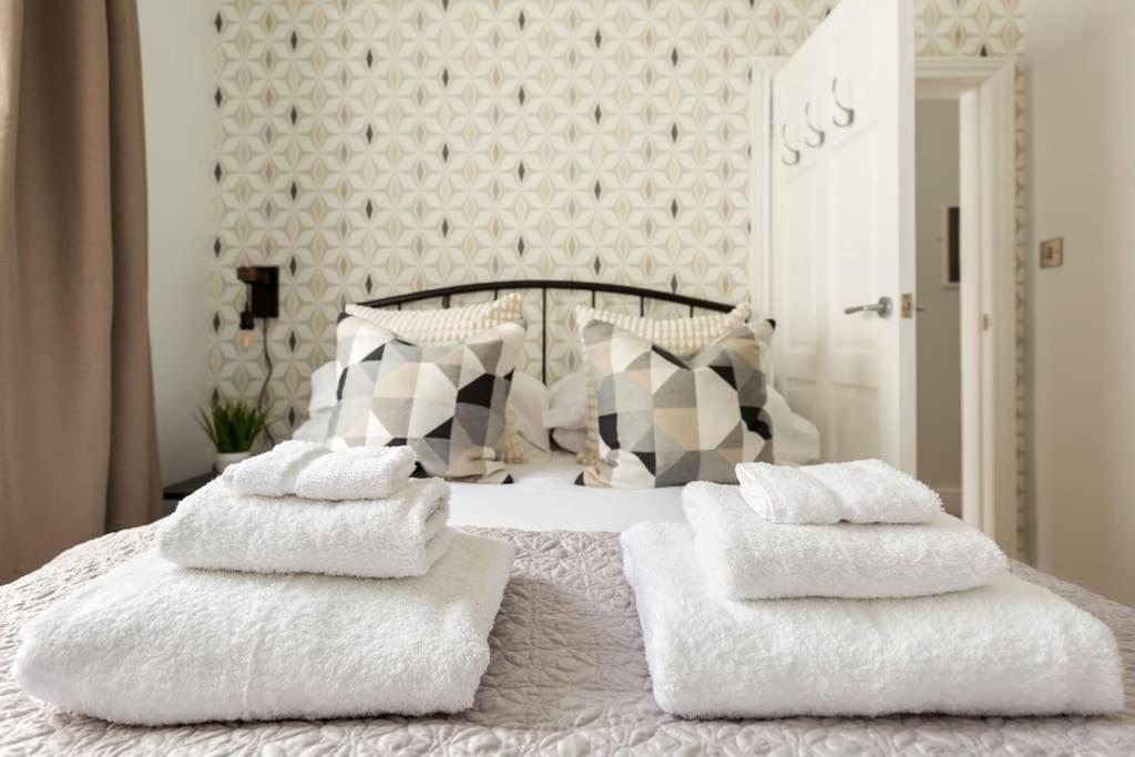 Fabulous Malvern Townhouse 그레이트말번 외부 사진